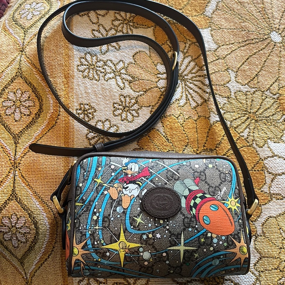 GUCCI x Supreme Disney Donald Duck crossbody